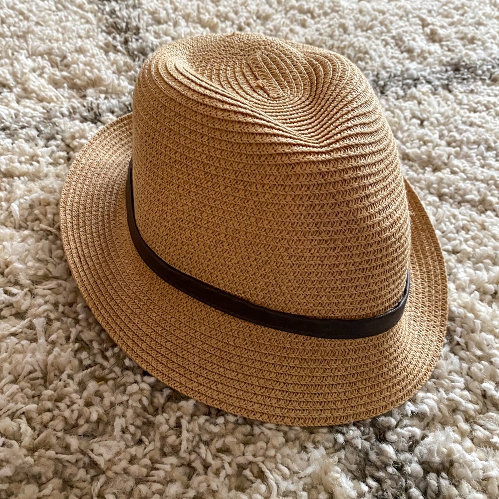 Make + Model straw fedora, tan, one size